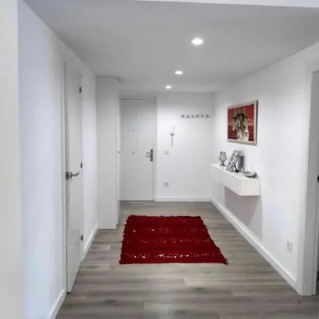 Apartment Totalmente Reformado En 1ª Linea
